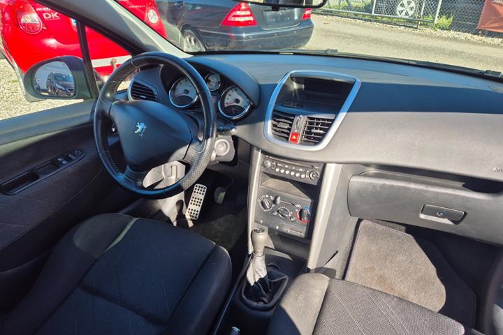 undefined Peugeot 207 fra 2008