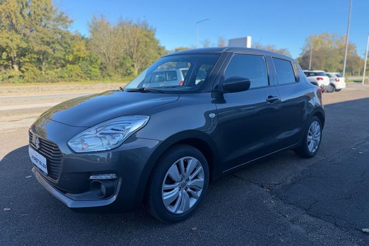 Grå Suzuki Swift fra 2018