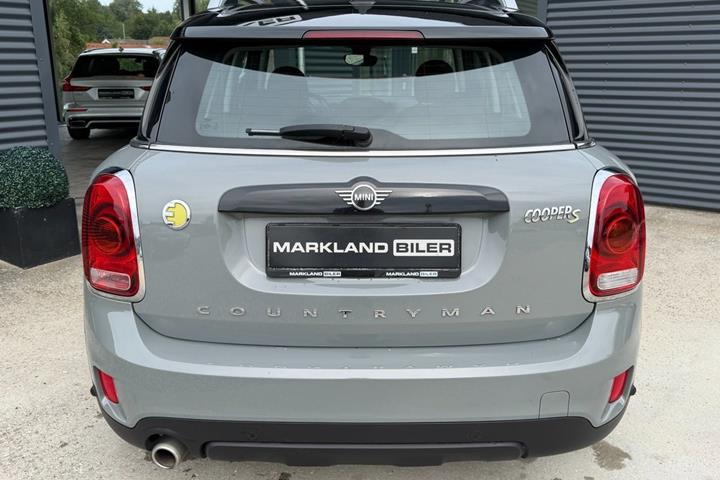Grå Mini Countryman Cooper SE fra 2020