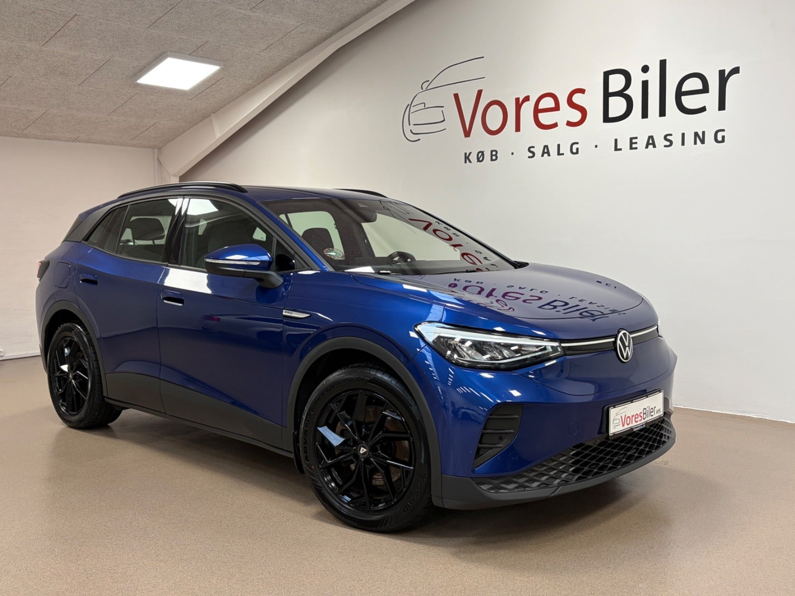 Blå VW ID.4 fra 2021