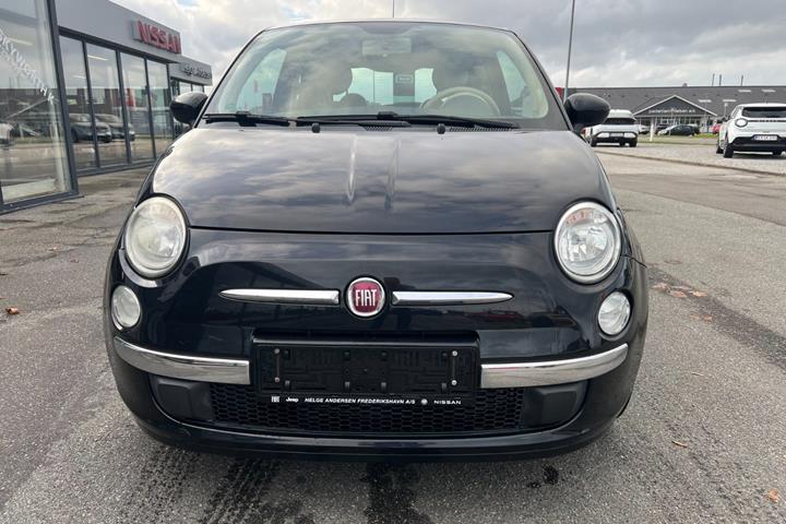 Sort Fiat 500 fra 2011