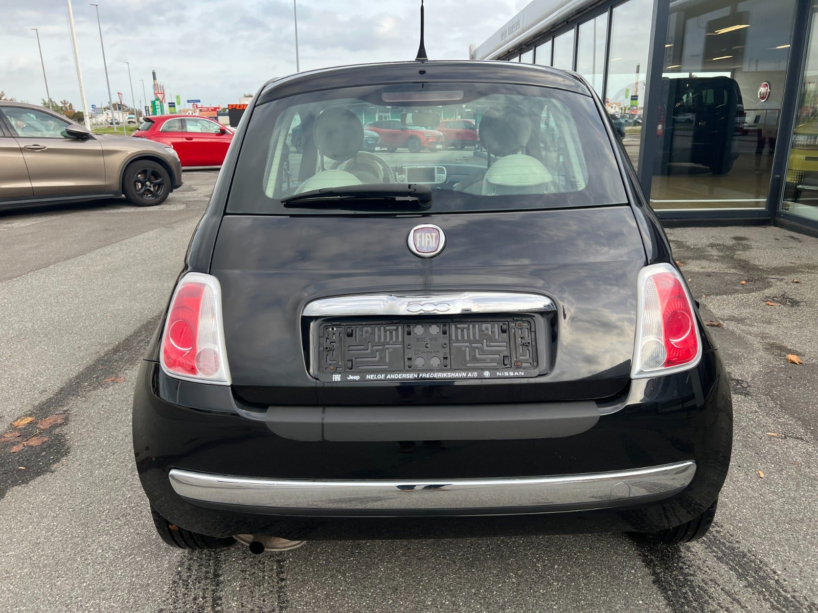 Sort Fiat 500 fra 2011
