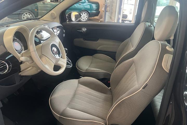 Sort Fiat 500 fra 2011