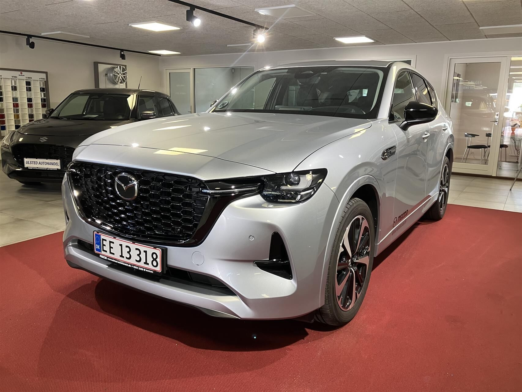 Grå Mazda CX-60 fra 2024