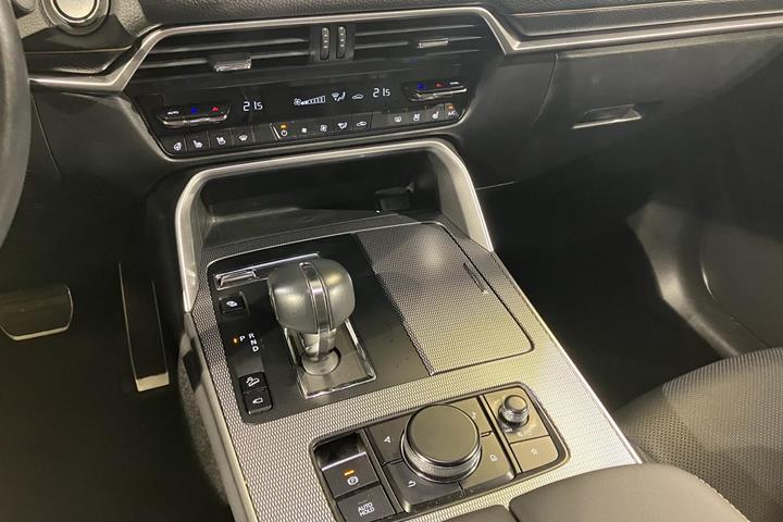 Grå Mazda CX-60 fra 2024