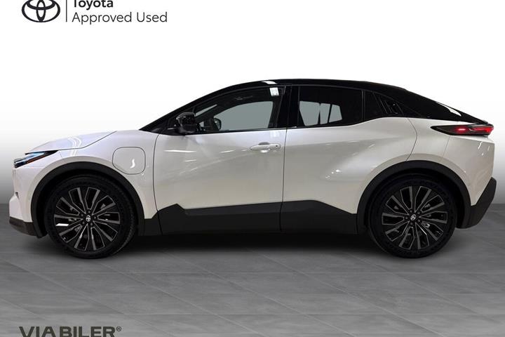 Hvid Toyota Toyota C-HR+ fra 2026