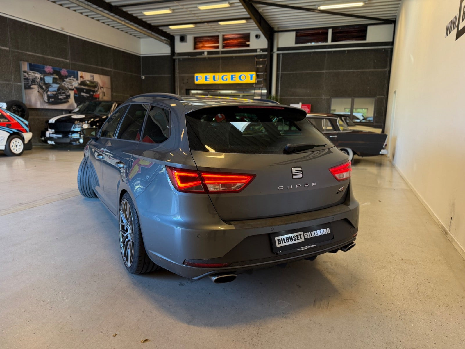 Sort Seat Leon fra 2017