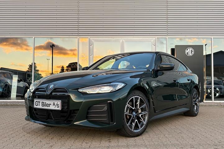 Grøn BMW i4 fra 2022