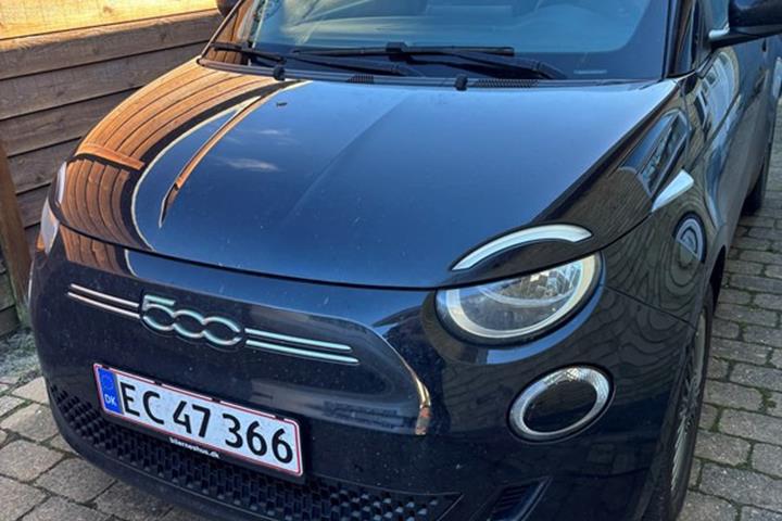 undefined Fiat 500 fra 2022