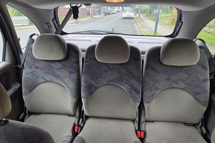 Blå Citroën Xsara Picasso fra 2002