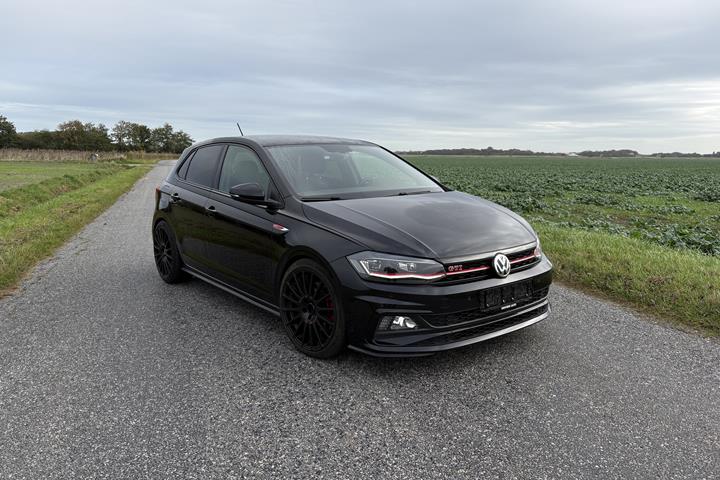 Sort VW Polo fra 2019