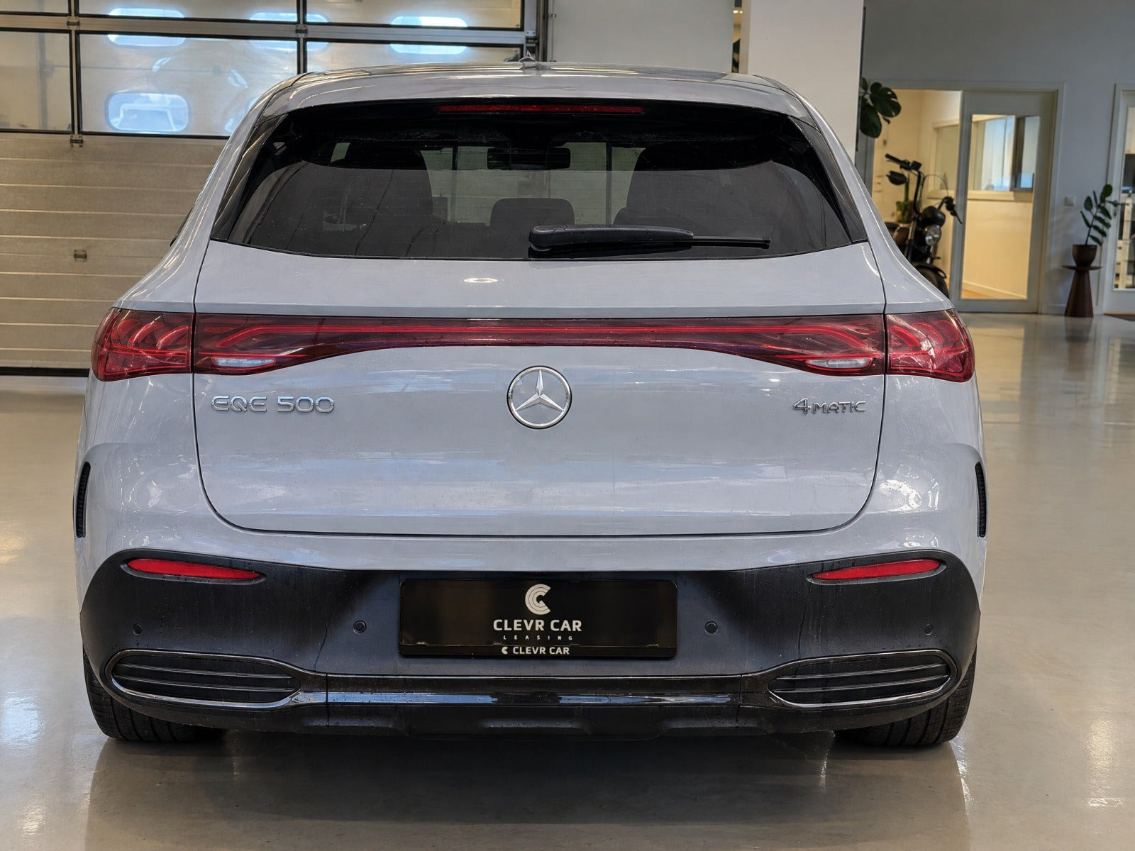 undefined Mercedes EQE500 SUV fra 2024