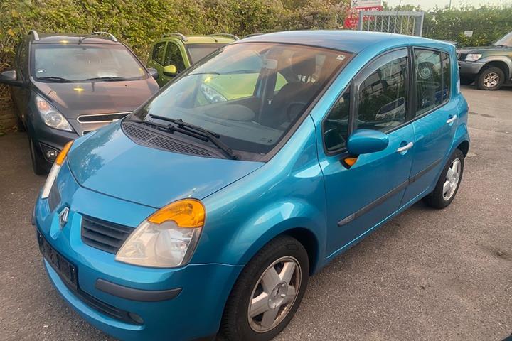 undefined Renault Modus fra 2005 set udefra