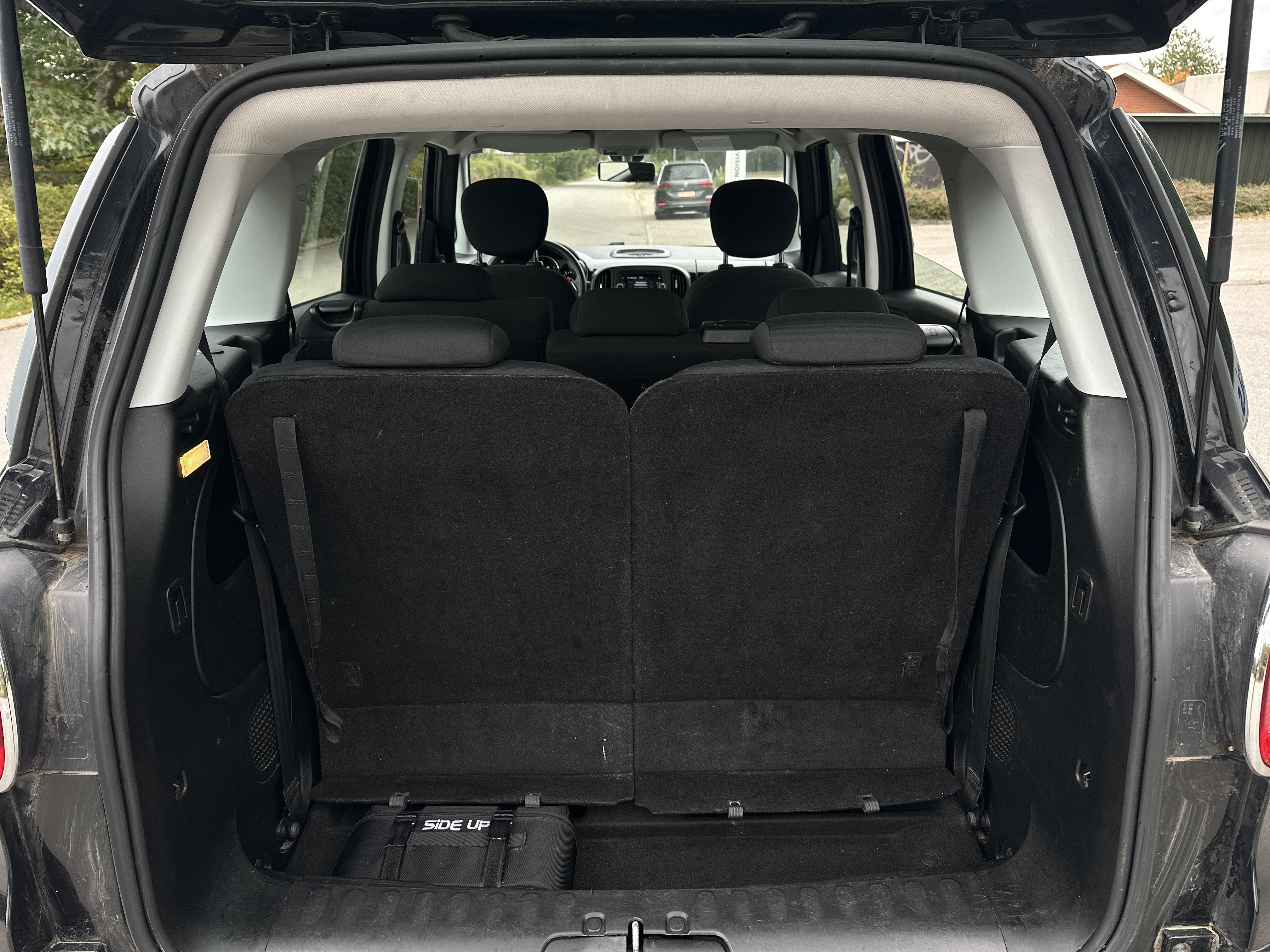 Sort Fiat 500L Wagon fra 2019