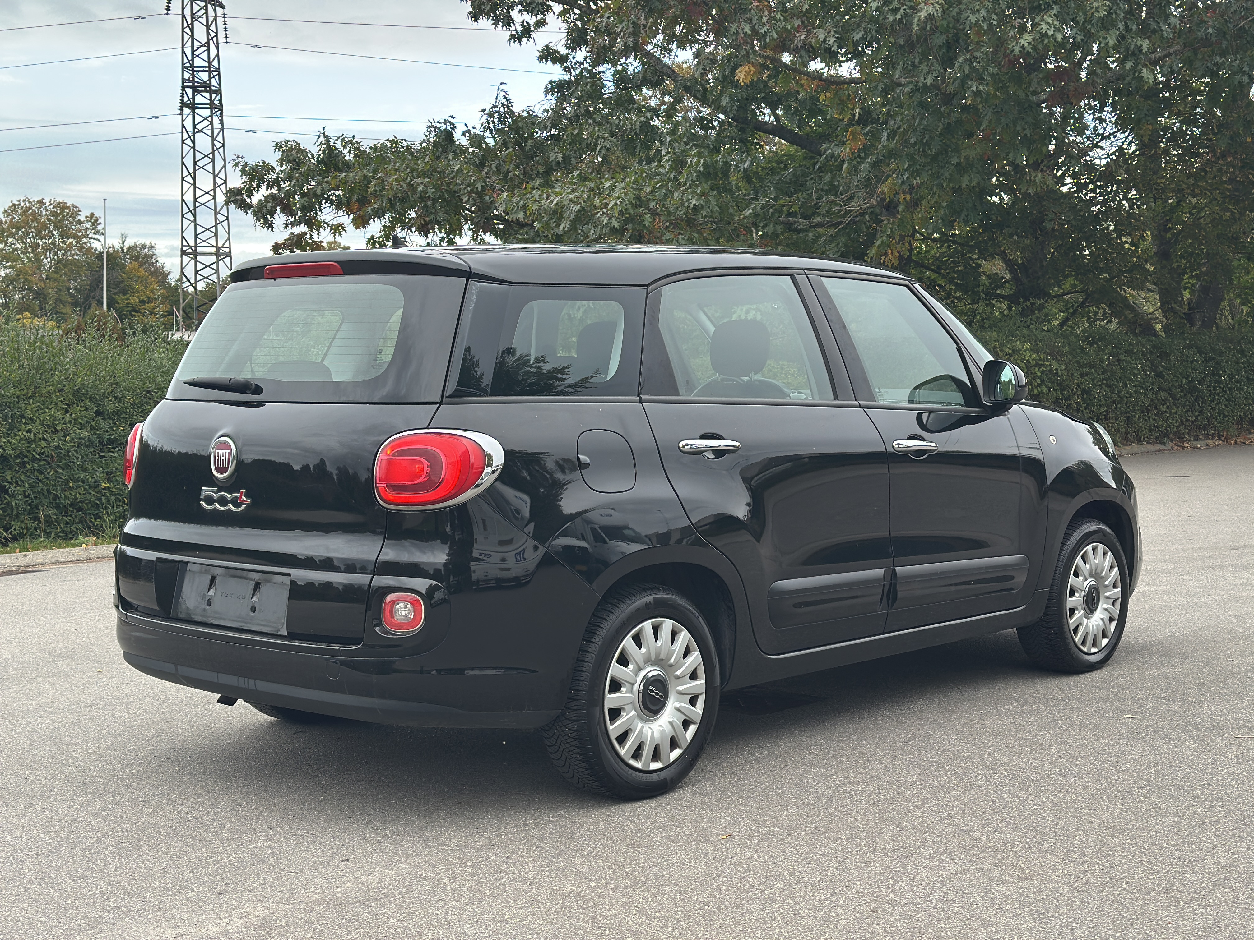 Sort Fiat 500L Wagon fra 2019