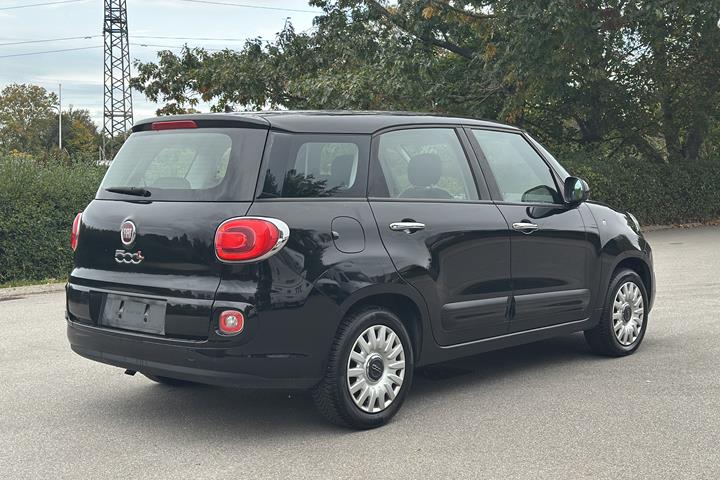 Sort Fiat 500L Wagon fra 2019