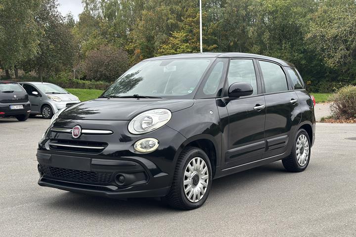 Sort Fiat 500L Wagon fra 2019