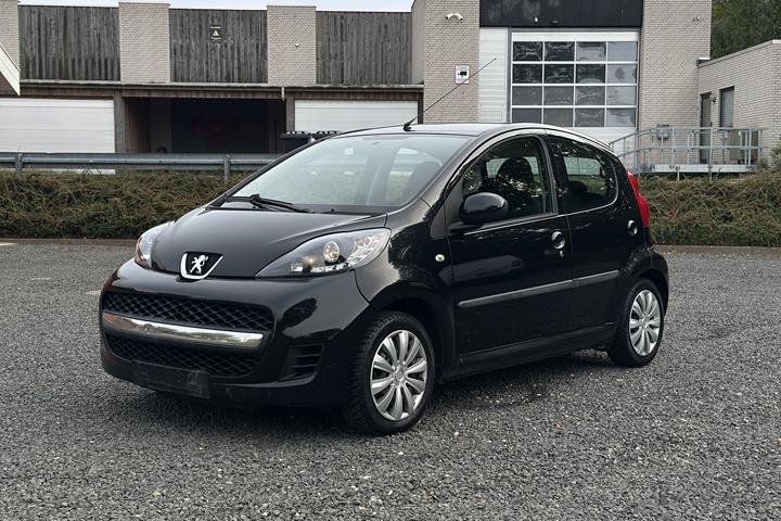 undefined Peugeot 107 fra 2010