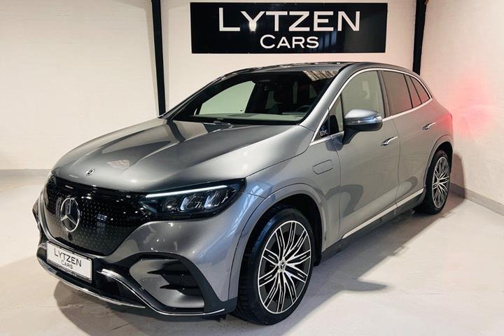 Grå Mercedes EQE350 SUV fra 2025