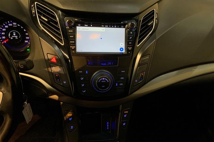 Sølv Hyundai i40 fra 2014