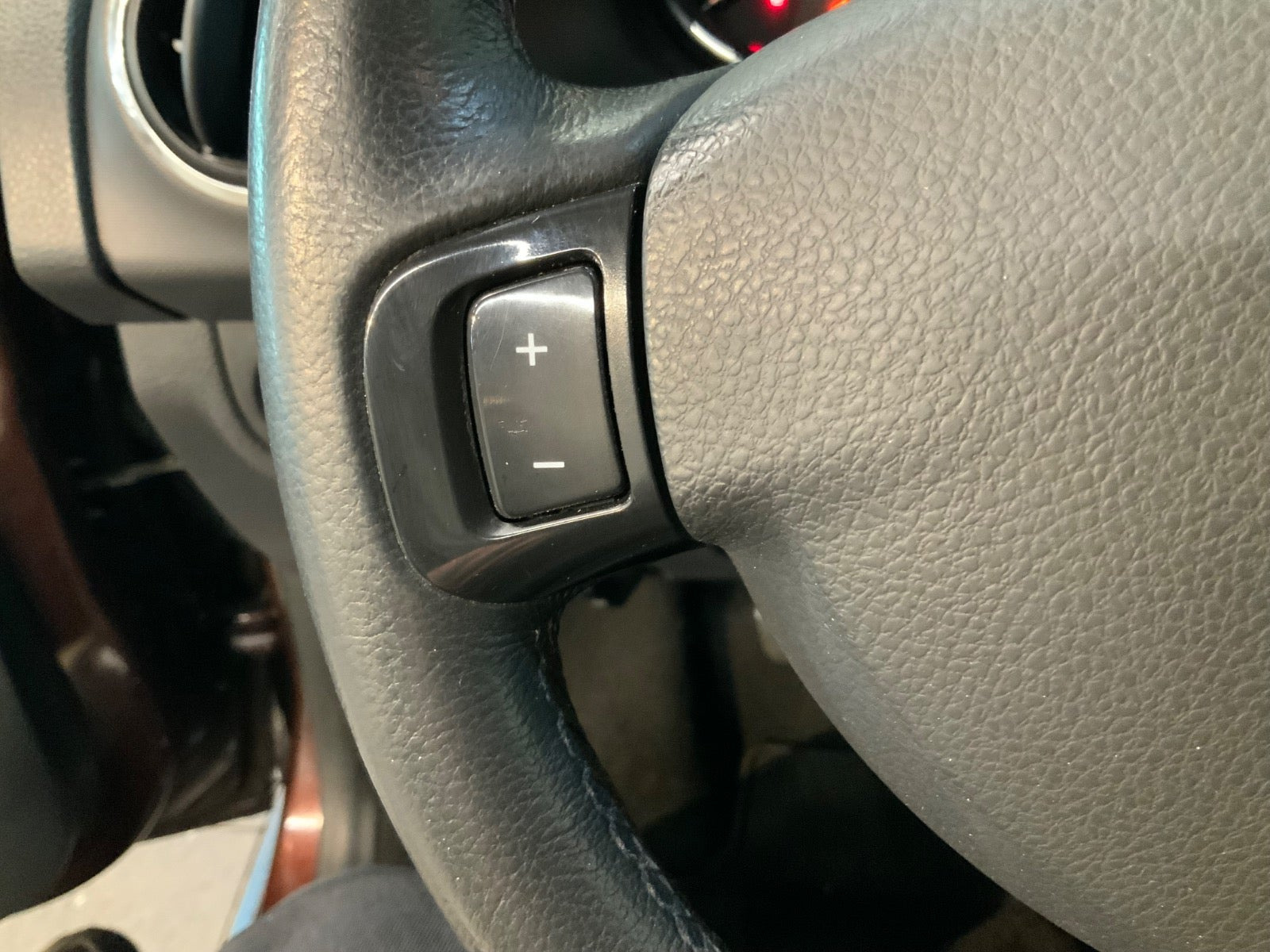 Brun Dacia Sandero Stepway fra 2016