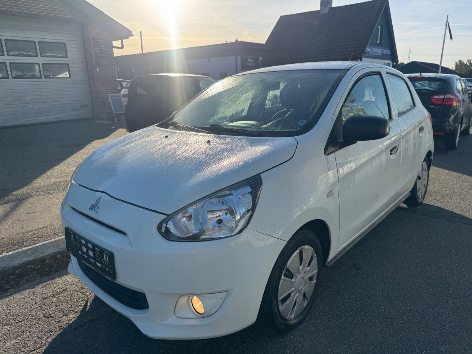 undefined Mitsubishi Space Star fra 2015