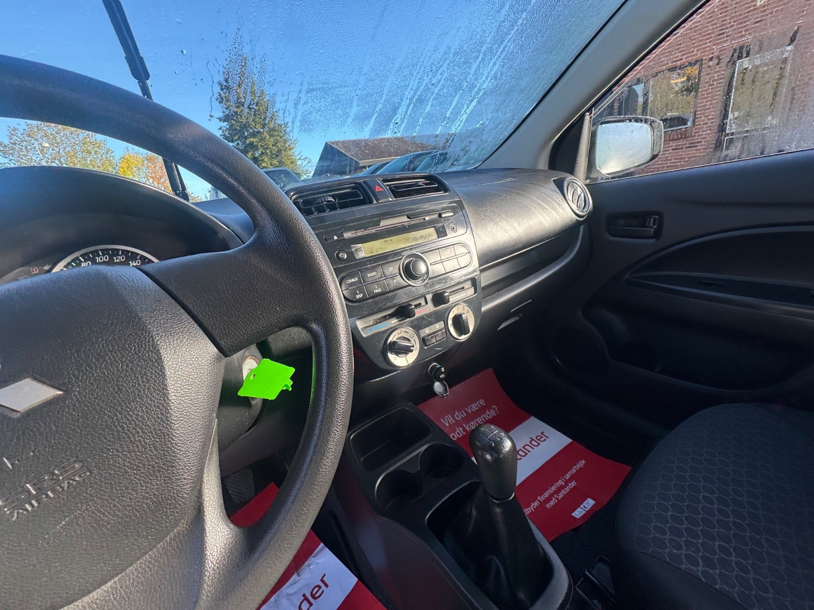 undefined Mitsubishi Space Star fra 2015