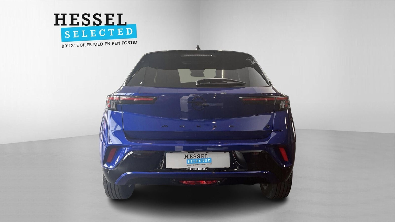 Blå Opel Mokka-e fra 2025