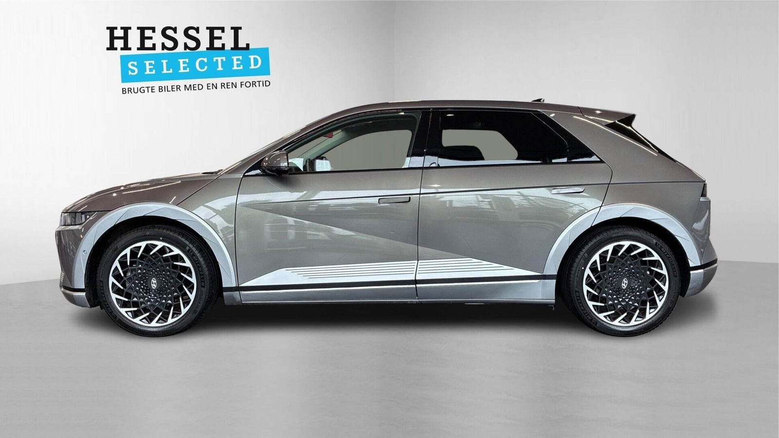 Grå Hyundai Ioniq 5 fra 2022