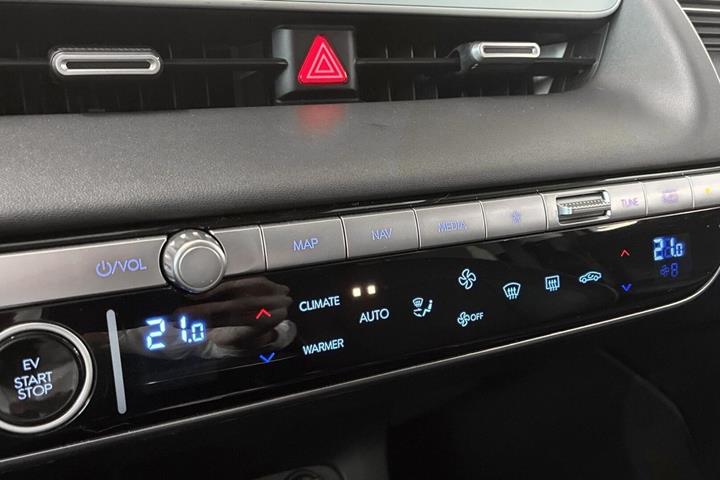 Grå Hyundai Ioniq 5 fra 2022