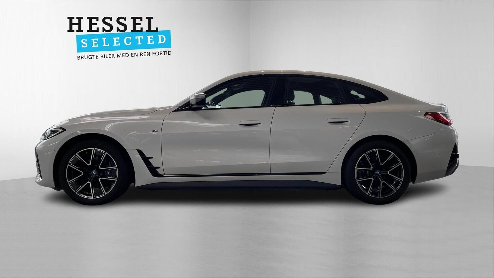 Hvid BMW i4 fra 2024