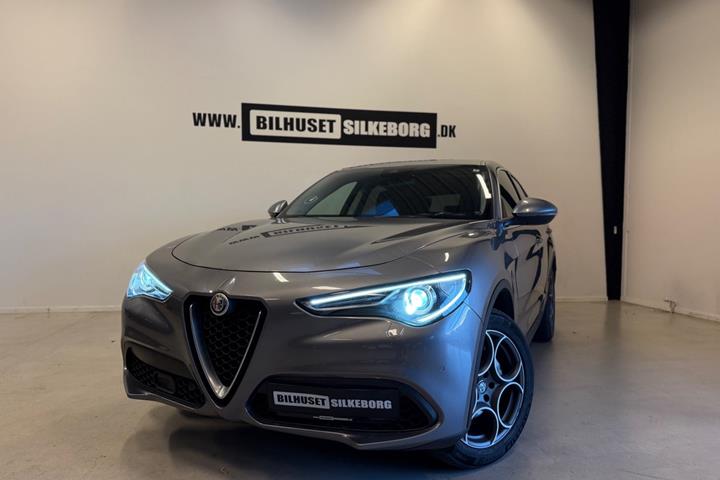 undefined Alfa Romeo Stelvio fra 2018