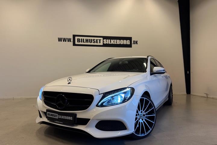 Hvid Mercedes C350 e fra 2016