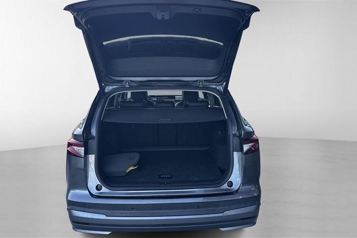 Hvid Skoda Enyaq fra 2022