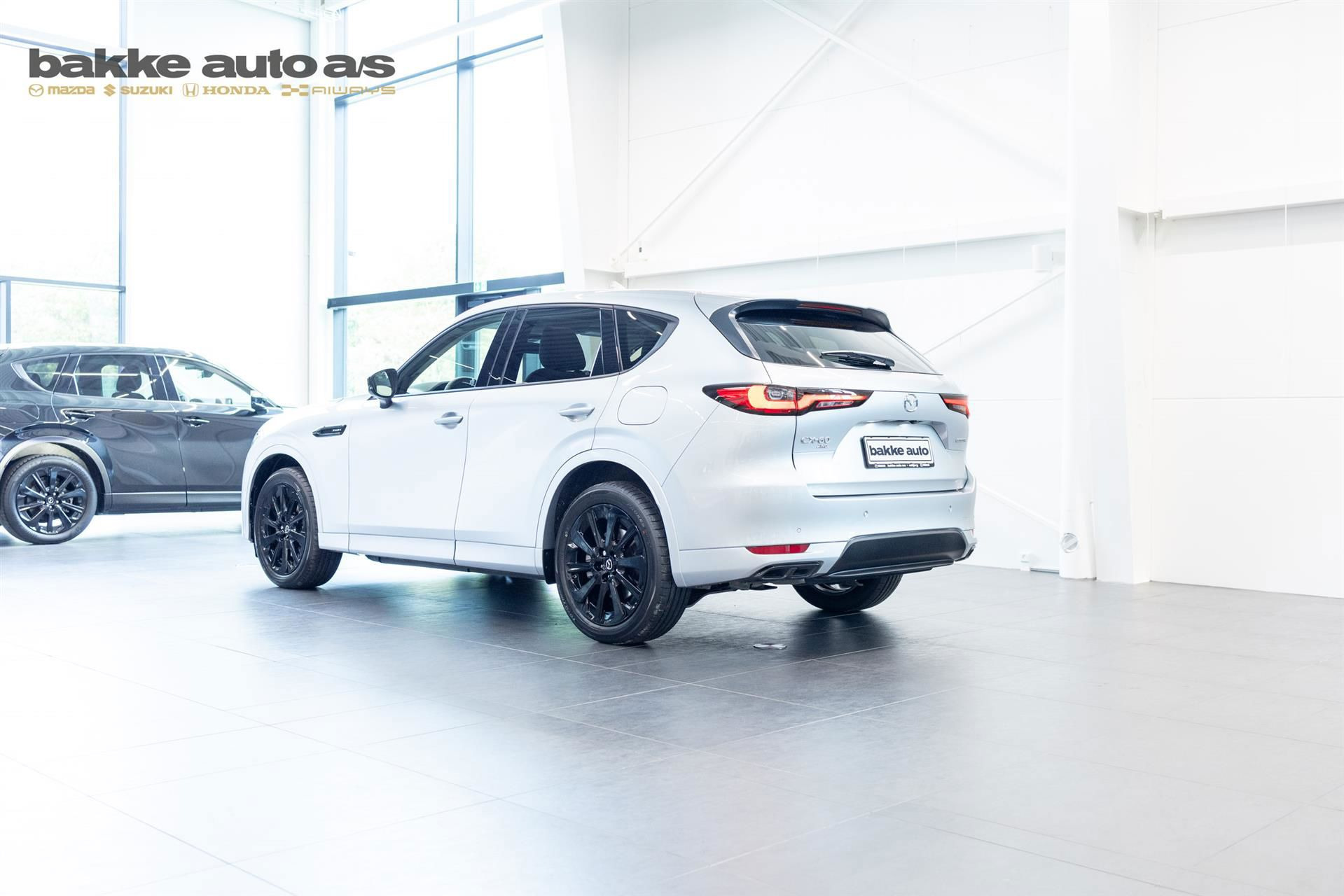 Grå Mazda CX-60 fra 2024