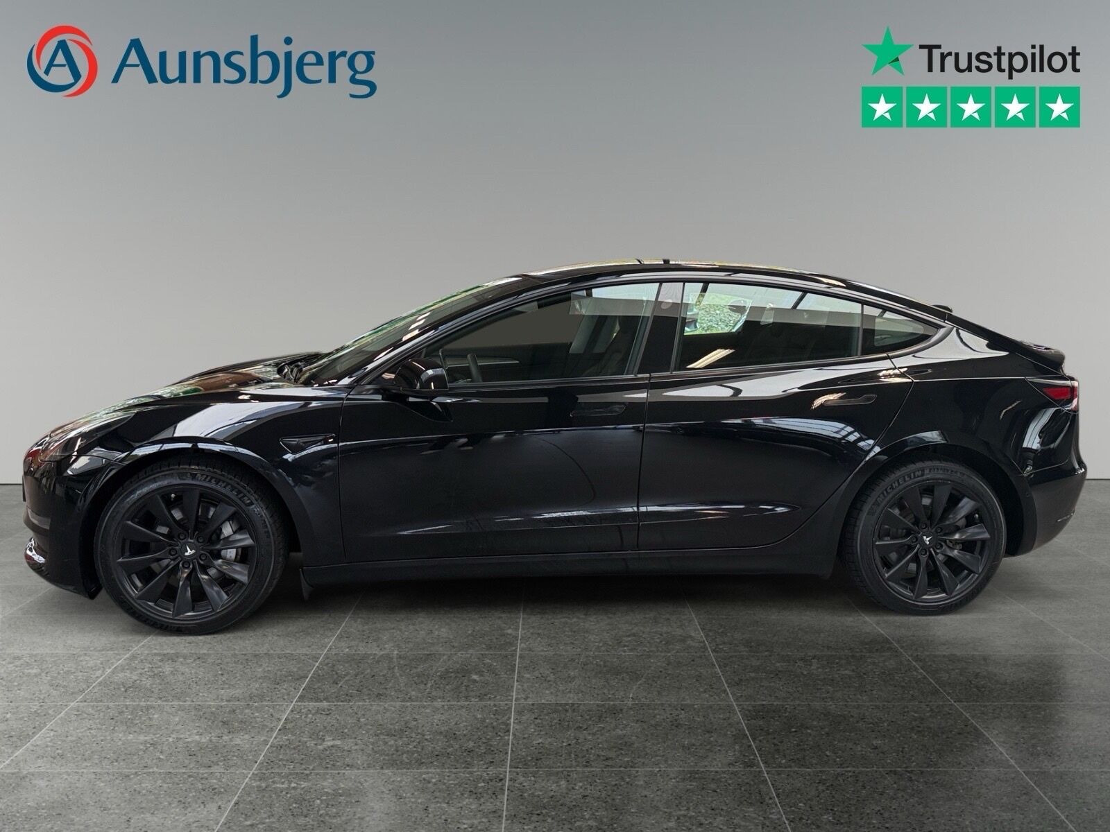 undefined Tesla Model 3 fra 2021