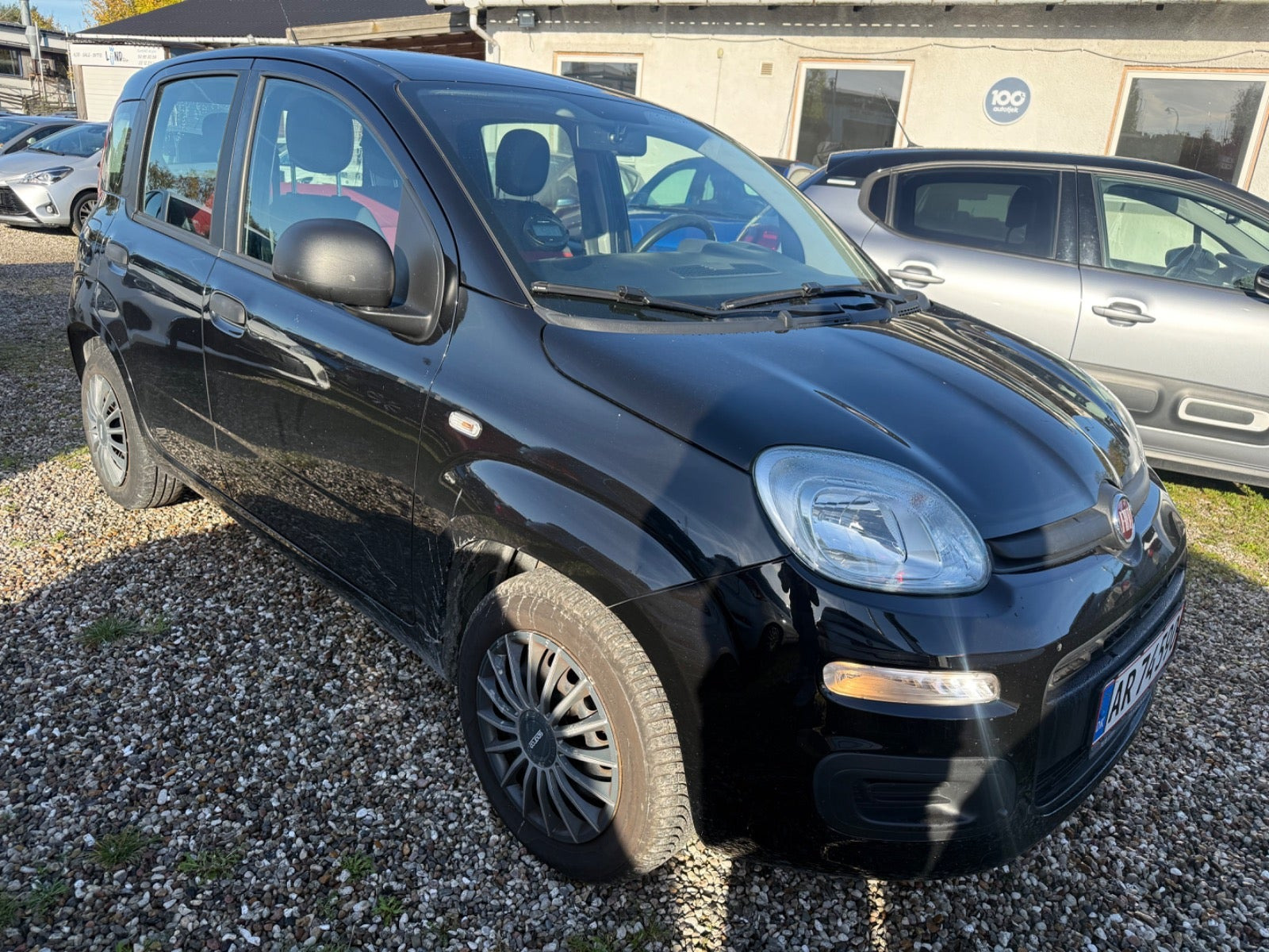 Sort Fiat Panda fra 2014