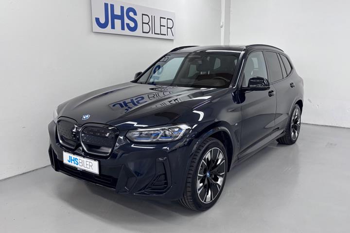Sort BMW iX3 fra 2022