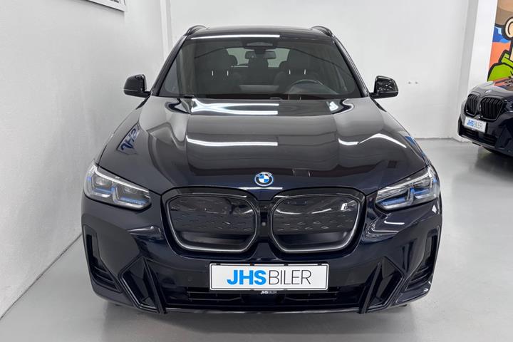 Sort BMW iX3 fra 2022