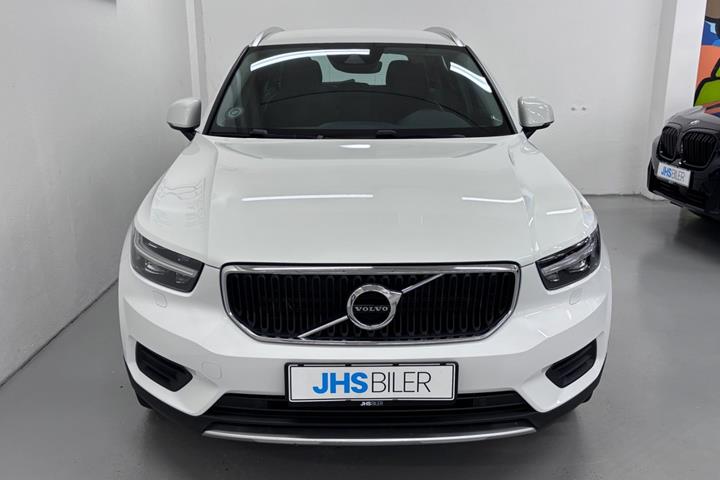 Hvid Volvo XC40 fra 2019