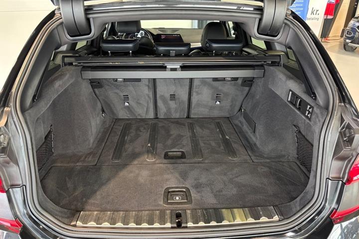 undefined BMW 320d fra 2020
