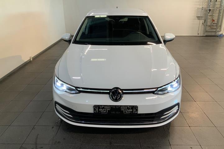Hvid VW Golf VIII fra 2020