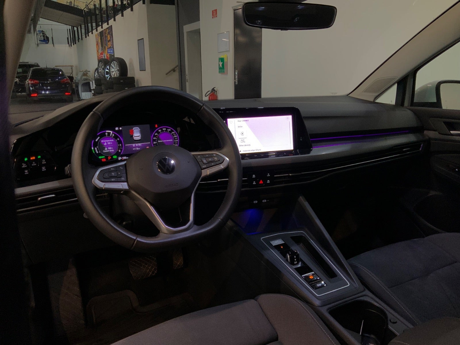 Hvid VW Golf VIII fra 2020