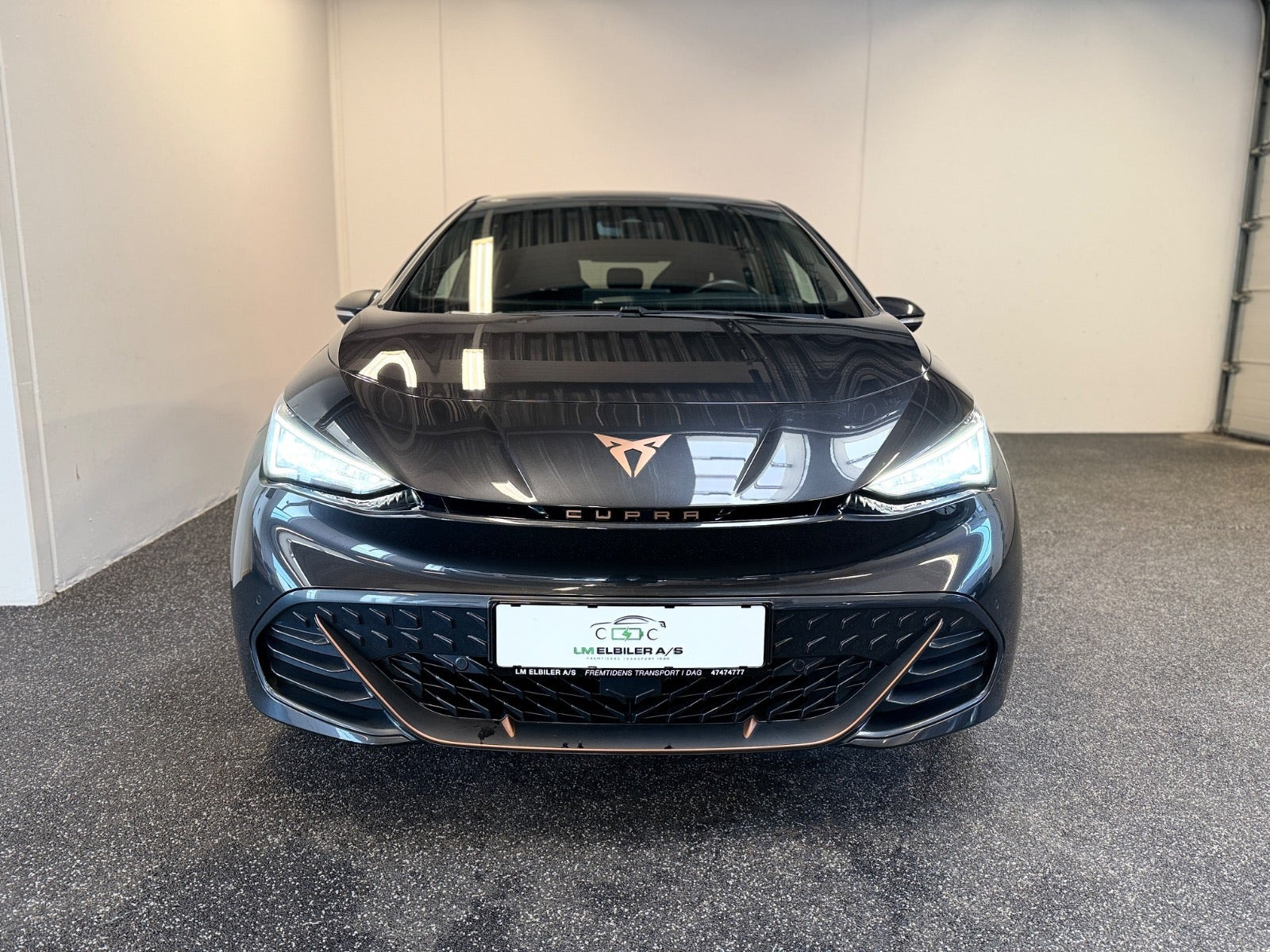 Grå Cupra Born fra 2024