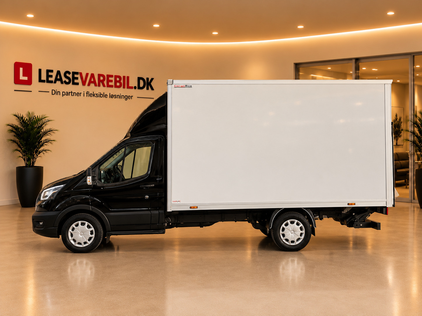 Sort Ford Transit 350 L4 Chassis fra 2022