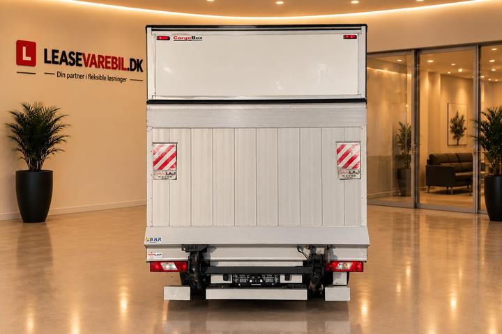 Sort Ford Transit 350 L4 Chassis fra 2022