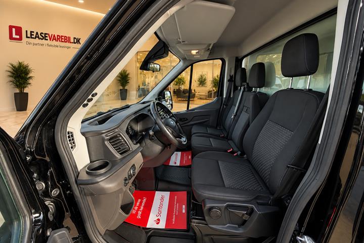 Sort Ford Transit 350 L4 Chassis fra 2022
