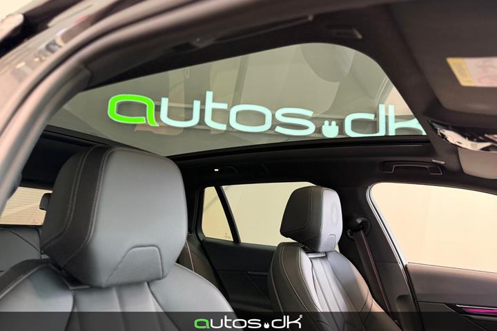 Hvid BMW i5 fra 2025