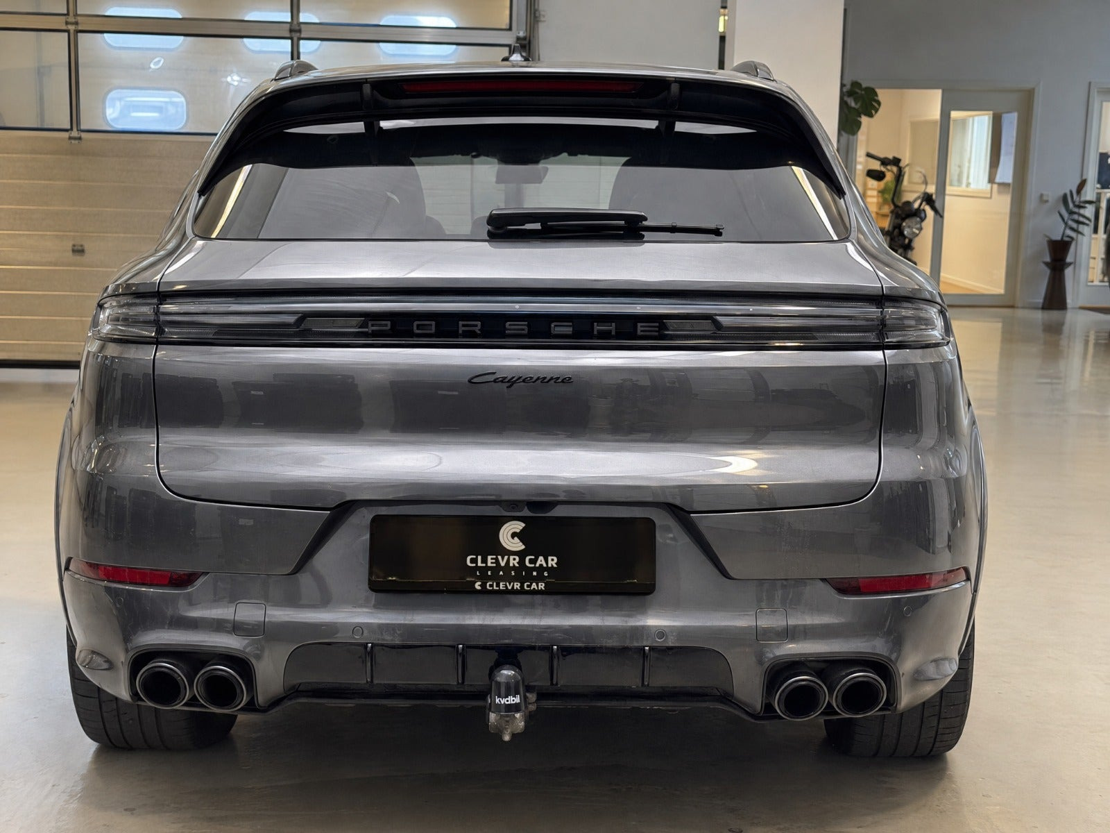 undefined Porsche Cayenne fra 2024
