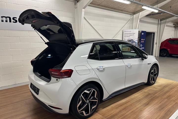 Hvid VW ID.3 fra 2021